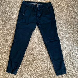 Super stretchy comfy pants skinny fit 32 like new